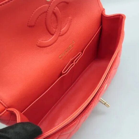 100% Authentic CHANEL CF Red Leather Shoulder Bag - Picture 10 of 12